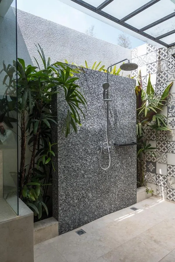 Villa Cantik Canggu  Canggu (Bali)